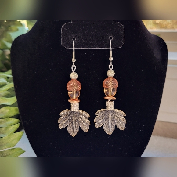 ARTISAN Acorn and Maple Leaf Beaded Statement Dangle Earrings / Pierced - Picture 3 of 6